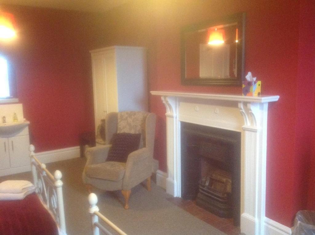 Hotel Portland House Llandrindod Wells Zimmer foto